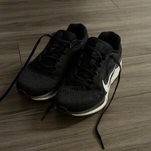 Nike Black and White Athletic Shoes